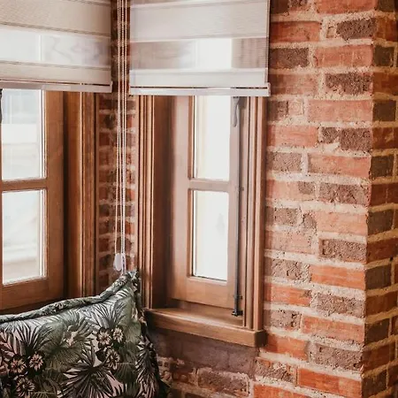 Galadoo アパート